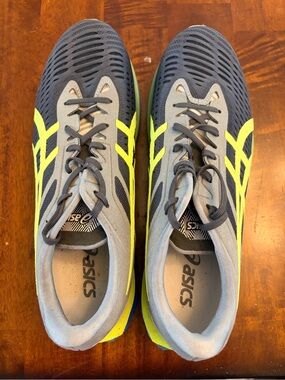 ASICS Men's Gray and Neon Yellow Athletic Running Shoes